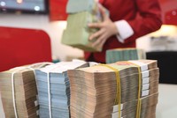 Trong cơ cấu nguồn thu của ngân hàng, mảng tín dụng hiện chiếm tới 80-90%.