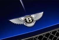 Logo của xe Bentley sản xuất trong 2019 có cặp số "1919-2019".