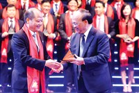 Ông chủ Cháo sen bát bảo Minh Trung: Đánh thức tiềm năng nông sản Việt