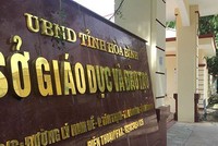 Trưởng phòng khảo thí Sở Giáo dục Hòa Bình bị bắt