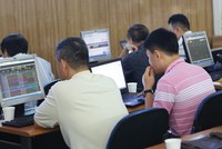 Cổ phiếu TNA trước áp lực pha loãng 