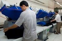 Dệt may xuất khẩu của Việt Nam có cơ hội gia tăng xuất khẩu sang Mỹ khi cuộc chiến thương mại Mỹ-Trung tiếp tục leo thang.