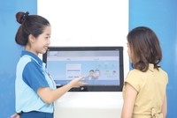 Năm 2018, kinh doanh qua công nghệ số sẽ đóng góp 44% doanh thu của ngân hàng so với mức 32% của năm 2013.