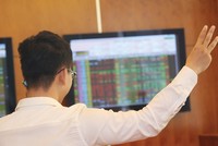 Kỳ vọng sự trở lại của khối ngoại