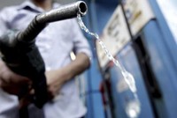 Thuế môi trường với xăng dầu và nhiều mặt hàng sẽ tăng kịch khung từ đầu năm 2019.