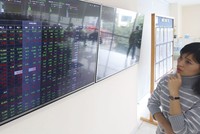 Dự báo “sóng” kết quả kinh doanh quý III