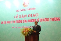 Sáng 3/10, tại Hà Nội đã diễn ra lễ bàn giao 28 Chi Cục Quản lý thị trường về Bộ Công Thương. (Ảnh: moit.gov.vn).