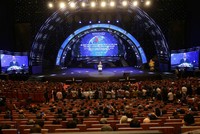 Thủ tướng Chính phủ Nguyễn Xuân Phúc phát biểu chỉ đạo tại Hội nghị 30 năm tổng kết thu hút đầu tư nước ngoài tại Việt Nam diễn ra tại Hà Nội hôm nay, 4/10.