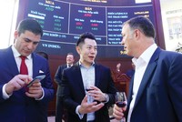 Cửa để huy động vốn ngoại hiện nay rất lớn, nhất là với doanh nghiệp niêm yết.