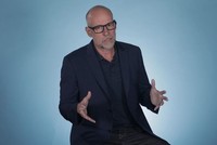 Ông Scott Galloway.