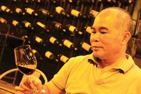 Chuyên gia Tô Việt: Kinh doanh rượu vang không dễ