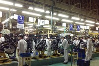 Sốt sắng tìm hiểu, thận trọng quyết định đầu tư vào Việt Nam