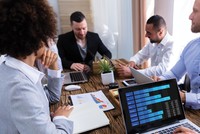 Đi tìm doanh nghiệp hấp dẫn dưới góc nhìn của nhà đầu tư nước ngoài