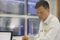 Theo các ngân hàng, việc giao dịch Hợp đồng tương lai TPCP qua công ty chứng khoán dễ phát sinh rủi ro.