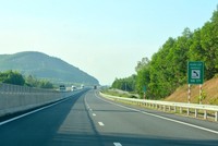 Mặt đường cao tốc Đà Nẵng - Quảng Ngãi, đoạn tuyến sử dụng vốn JICA (Km0 – Km65) sau khi sửa chữa, khắc phục hư hỏng.