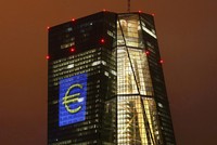 ECB đã chốt lịch "khai tử" các gói QE, dừng việc thu mua trái phiếu từ đầu năm 2019.