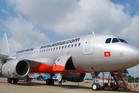 Máy bay phải kiểm tra kỹ thuật nếu có cảnh báo trên hệ thống máy tính. Ảnh: Anh Duy. 