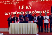 Lãnh đạo 2 đơn vị tại lễ ký kết. Ảnh:VGP/Huy Thắng.