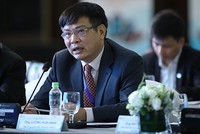 Ông Lương Hoài Nam, Phó tổng giám đốc Vietstar Airlines tại Diễn đàn ngày 5/12. Ảnh: Ngọc Thành.