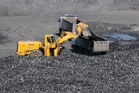 Giá than cung ứng sản xuất thực hiện theo nguyên tắc thị trường