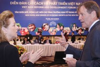 Nhà đầu tư ngoại hiến kế cải thiện quy trình bán vốn nhà nước