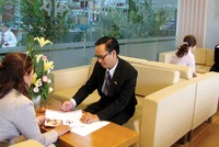 Đẩy mạnh bancassurance tiếp tục là chiến lược quan trọng của nhiều doanh nghiệp bảo hiểm nhân thọ trong năm nay.