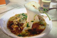 5 món bánh mặn nóng hổi cho ngày lạnh ở Hà Nội