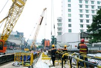Kỹ sư, công nhân FECON bận rộn với một loạt công trình mới.