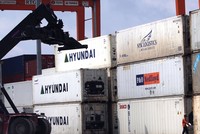 VNDIRECT dự báo tăng trưởng xuất khẩu sẽ chững lại trong năm 2019