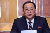 Ngoại trưởng Triều Tiên Ri Yong-ho tại buổi họp báo. Ảnh: Giang Huy.