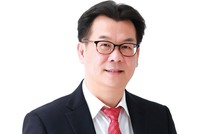 Ông Đặng Triệu Hòa, Chủ tịch Hội đồng quản trị - Tổng giám đốc Công ty cổ phần Sợi Thế Kỷ.