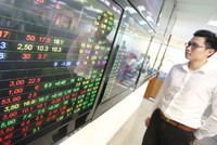 Đấu giá tháng 2 trên HNX: 81% cổ phần được mua