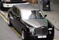 Chiếc xe biển số “9” đắt đỏ của ông trùm kinh doanh Hồng Kông Albert Yeung.