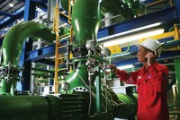 Các nhà máy điện đang chịu áp lực giá nhiên liệu đầu vào tăng.