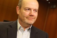 Mark Thompson, giám đốc điều hành (CEO) của tờ báo lớn nhất nước Mỹ về số thuê bao. (Nguồn: CNBC).