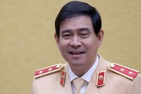 Trung tướng Vũ Đỗ Anh Dũng, Cục trưởng Cục CSGT phát biểu tại cuộc họp báo. Ảnh: Bá Đô.