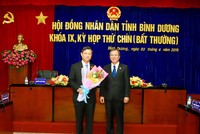 Ông Võ Văn Minh (bên trái). ẢNH: ĐỖ TRƯỜNG.