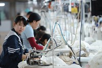 Dệt may Việt Nam: Cơ hội đi kèm thách thức lớn