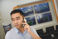 Triển vọng tăng trưởng doanh thu, lợi nhuận của doanh nghiệp là một trong những yếu tố quan trọng nhất để quyết định nắm giữ cổ phiếu hay không.