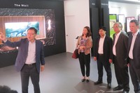 Samsung chia sẻ sự sáng tạo bằng những cải tiến cụ thể, làm tăng cảm nhận tiện ích và thú vị của các khách hàng.