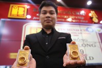 Vàng không còn là “kênh trú bão” như thời gian trước.