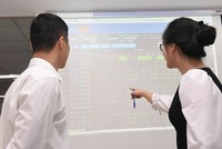 Áp lực rút ròng vẫn đang hiện hữu.