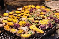 7 món ăn đường phố phải thử khi đến Thái Lan xem King's Cup