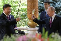 Putin tặng thùng kem que mừng sinh nhật Tập Cận Bình