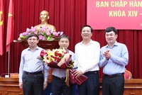 Lãnh đạo tỉnh Quảng Ninh chúc mừng đồng chí Nguyễn Văn Thắng được bầu giữ chức Phó Bí thư Tỉnh ủy Quảng Ninh, nhiệm kỳ 2015 - 2020.