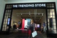 Cửa hàng thời trang The Trending Store ở trung tâm mua sắm Westfield London sử dụng AI để nắm bắt xu hướng thời trang trong thời gian thực. (Nguồn: dailymail.co.uk).