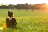 Triết lý Niksen cho phép tâm trí đi lang thang. Ảnh: Halza.