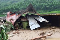 Do ảnh hưởng của cơn bão số 3, huyện Mường Lát (Thanh Hóa) là một trong những huyện thiệt hại về cả người và tài sản. (Ảnh: Bình Minh).