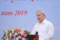 Tổng Cục Trưởng Tổng cục Thống kê Nguyễn Bích Lâm báo cáo thống kê về năng suất lao động của Việt Nam. Ảnh: Danh Lam/TTXVN