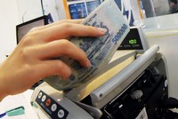 Việc thanh toán trên TTCK Việt Nam hiện nay được thực hiện qua BIDV, Vietinbank và NHNN.